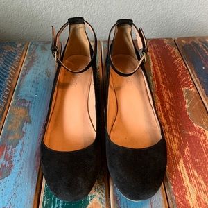 Madewell Victoria suede block heel w/ ankle strap